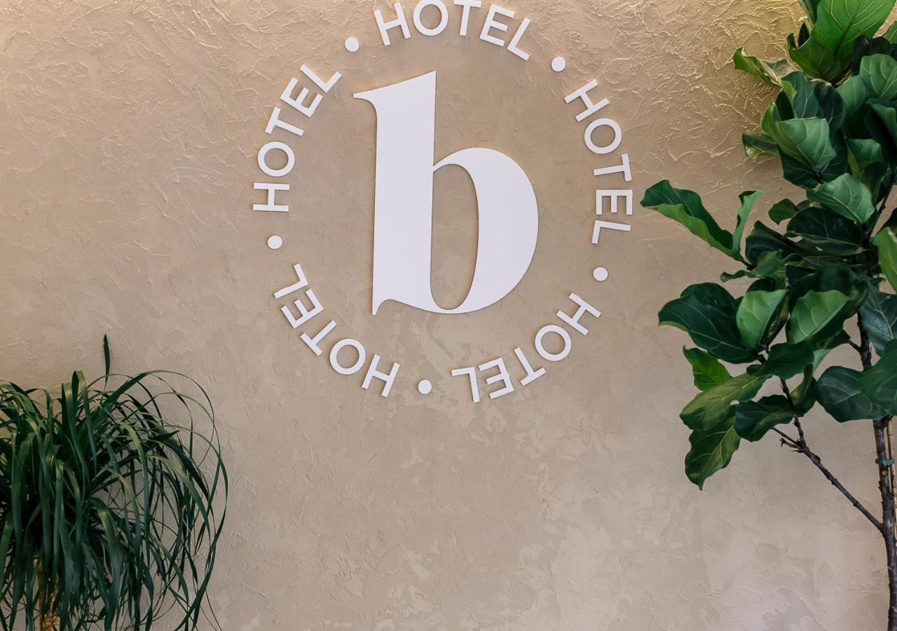 Hotel Burlada Luaran gambar